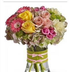 Bits N Pieces Floral - This is what I ordered but upgraded to the next size