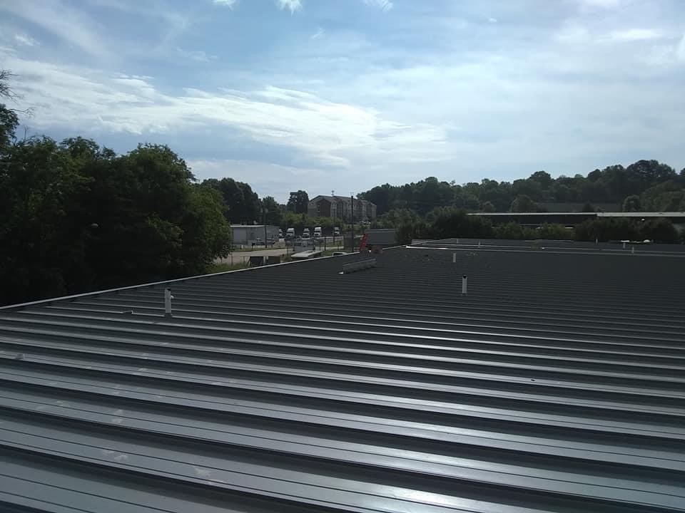 Slide of Loves Quality Roofing