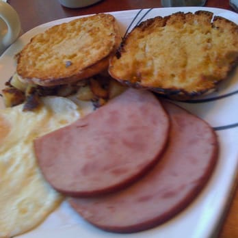 Snap's Restaurant - Country ham, eggs & English muffin. - Breakfast & Brunch Near Me - Bristol, Vermont
