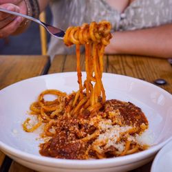 Mezzanotte - Bucatini All' Amatriciana - IG: @nelson_eats