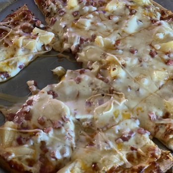 Colonial Tavern - Hawaiian Pizza - Karaoke Near Me - Indianapolis, Indiana Colonial Tavern - Hawaiian Pizza - Karaoke Near Me - Indianapolis, Indiana