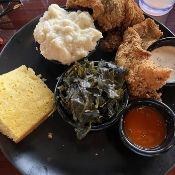 Oohh's and Aahh's - American Near Me - Washington, DC, District of Columbia
