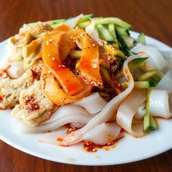 DL Eats - a plate of food on a table - Chinese Near Me - Calgary, Alberta DL Eats - a plate of food on a table - Chinese Near Me - Calgary, Alberta