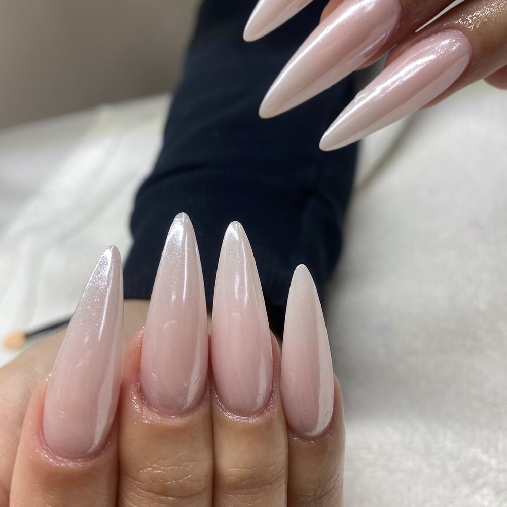 Minaillium - Nail Salons Near Me - Valencia, California