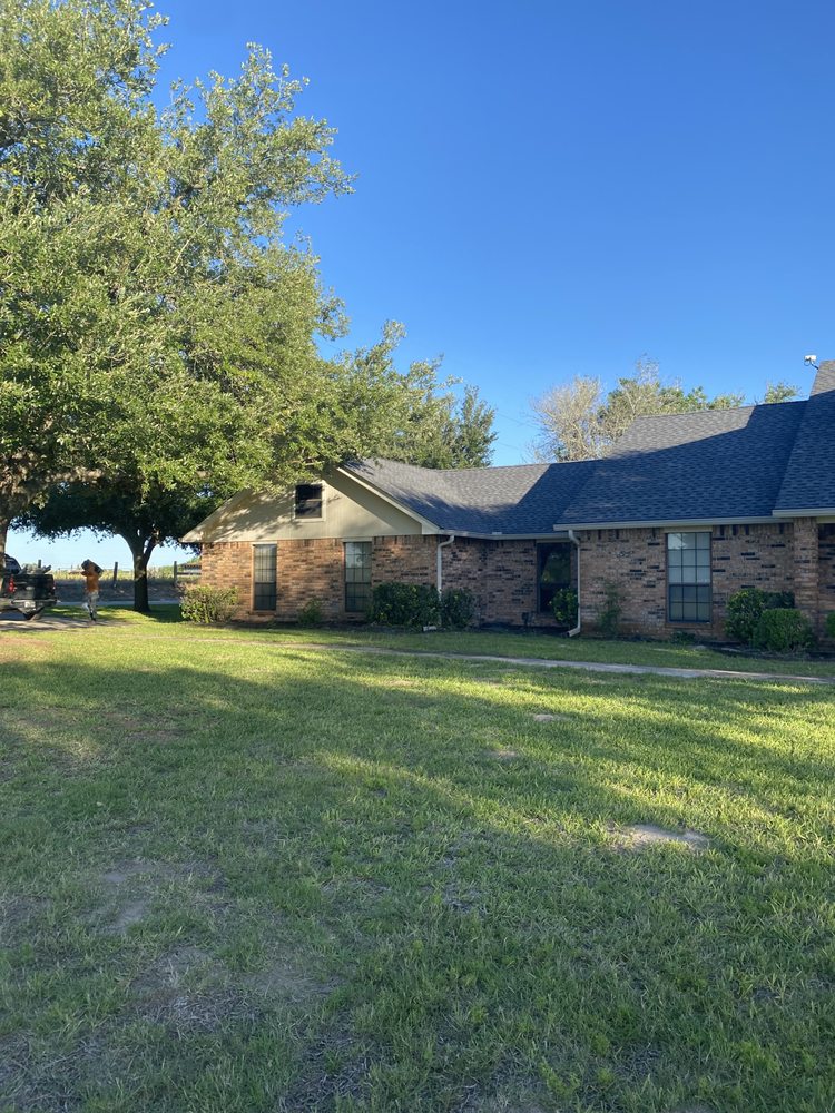 Slide of Roofs & Repairs