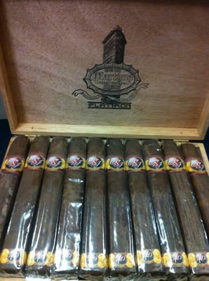 Martinez Handmade Cigars by null