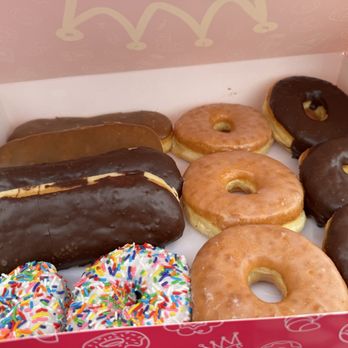DK's Donuts of Orange - Dozen: vanilla sprinkle, chocolate bar, maple bar, glazed, chocolate frosted - Donuts Near Me - Orange, California DK's Donuts of Orange - Dozen: vanilla sprinkle, chocolate bar, maple bar, glazed, chocolate frosted - Donuts Near Me - Orange, California