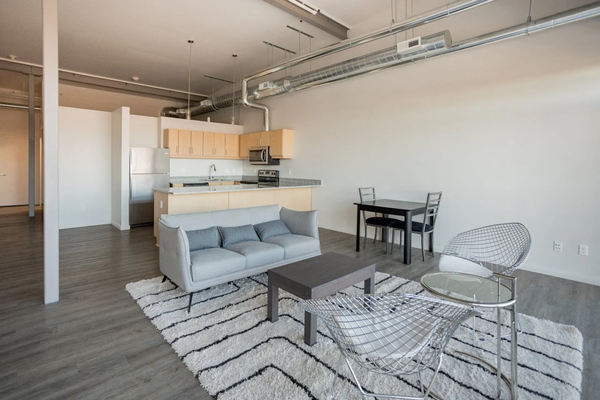 Baltimore Station by null