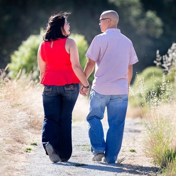 Fernandez Ranch - Engagement Shoot at Fernandez Ranch - Hiking Near Me - Martinez, California