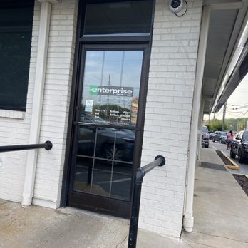 Enterprise Rent-A-Car - Side entrance - Car Rental Near Me - Oxford, North Carolina Enterprise Rent-A-Car - Side entrance - Car Rental Near Me - Oxford, North Carolina