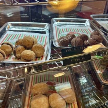 Gelato A Go Go - Gelato Near Me - Palm Springs, California Gelato A Go Go - Gelato Near Me - Palm Springs, California