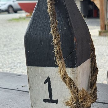 Shanks Waterfront Dining - table marker for your food delivery - New American Near Me - Clinton, Connecticut