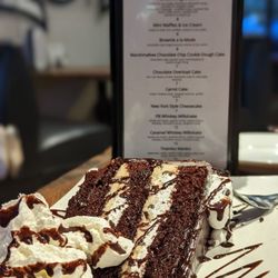 Harlee’s Tap and Grille
