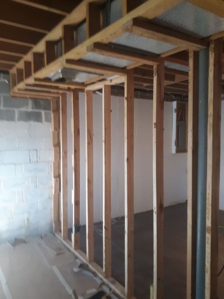 Slide of Watley Remodeling