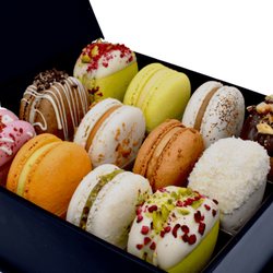 Dallas Macarons - Our custom macaron gift boxes are a perfect way to share love. Have your favorite flavors of macarons delivered to your door.