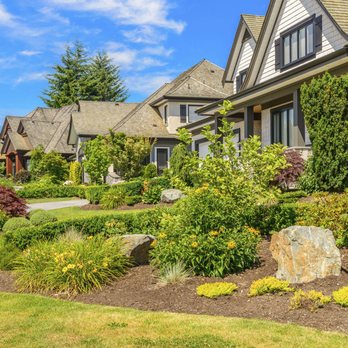 Veteran Lawn Care - a row of homes in a residential neighborhood - Lawn Services Near Me - Schertz, Texas Veteran Lawn Care - a row of homes in a residential neighborhood - Lawn Services Near Me - Schertz, Texas