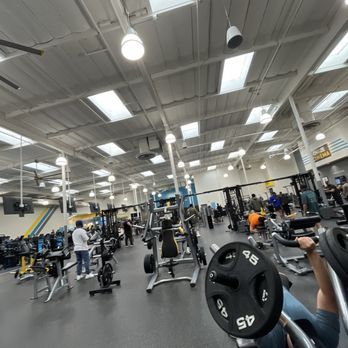 Chuze Fitness - Gyms Near Me - Bakersfield, California Chuze Fitness - Gyms Near Me - Bakersfield, California
