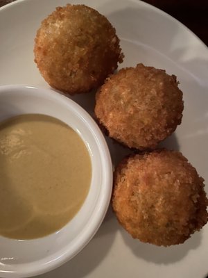 Achilles Heel by null