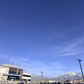 Topgolf - Sports Bars Near Me - Midvale, Utah