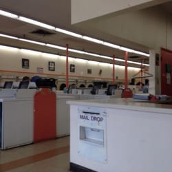 Pantano Wash & Dry Cleaning - Typical out dated machines.