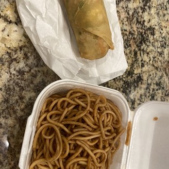 Panda Garden - A giant spring roll and lo mein noodles for $1.85 to replace white rice with an entrée - Chinese Near Me - Phoenix, Arizona