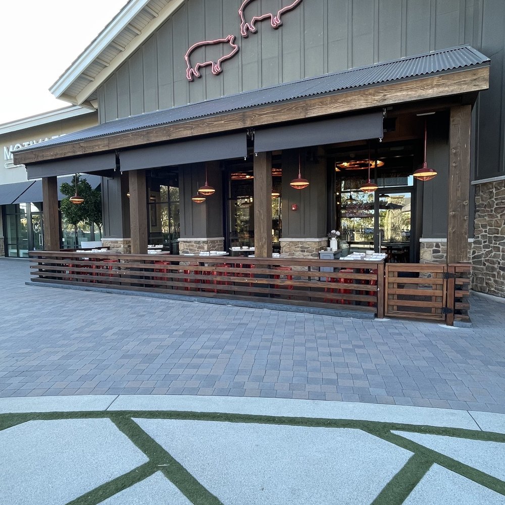 Gus's BBQ - Outside - Barbeque Near Me - Porter Ranch, California
