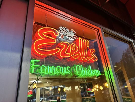 Ezell's Famous Chicken by null