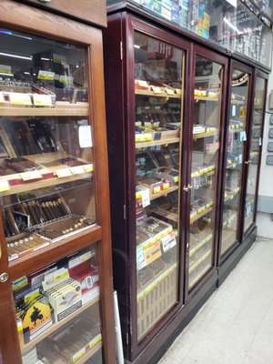 Tamura's Fine Wine & Liquors Waialae by null