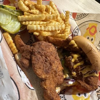 Dave's Hot Chicken - Two Dave's #2 2 Sliders w/ Fries - Chicken Shop Near Me - Midvale, Utah