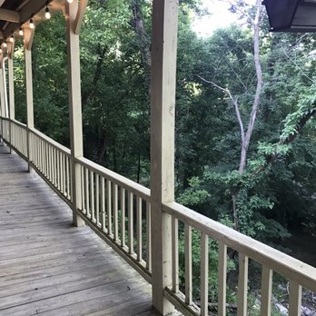 Eureka Zen - Porch to front door - Hotels Near Me - Eureka Springs, Arkansas Eureka Zen - Porch to front door - Hotels Near Me - Eureka Springs, Arkansas