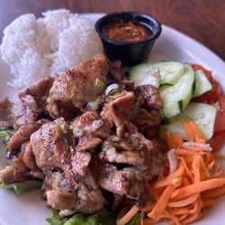 Pho Le Lai - Bbq pork rice dish