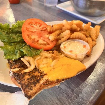 Sundowners - Mahi Key Largo Fish Sandwich - Seafood Near Me - Key Largo, Florida Sundowners - Mahi Key Largo Fish Sandwich - Seafood Near Me - Key Largo, Florida