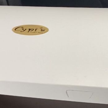 Cypi's Cake Box - Here is the leftover cupcake box clearly showing that they are from Cypi's - Bakeries Near Me - Lake Charles, Louisiana