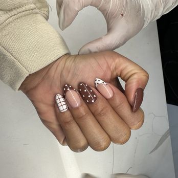 Dtla Nails - Nail Salons Near Me - Los Angeles, California