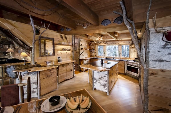 Moose Meadow Lodge & Treehouse by null