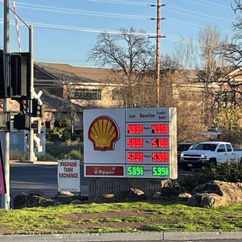 Shell - Today price 1/1/2024 - Gas Stations Near Me - Folsom, California