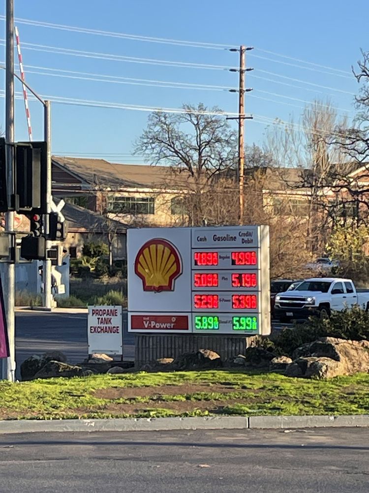 SHELL Updated August 2024 13 Photos & 15 Reviews 13397 Folsom