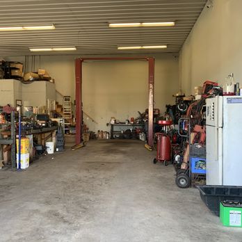 D V P Service Center - Super organized and clean garage - Auto Repair Near Me - Stroudsburg, Pennsylvania D V P Service Center - Super organized and clean garage - Auto Repair Near Me - Stroudsburg, Pennsylvania