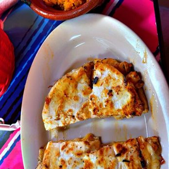 Rosita’s Mexican Restaurant - Chicken quesadilla with rice - Mexican Near Me - Burnet, Texas