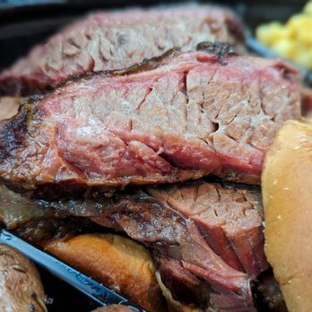 Jake’s Smokehouse - Brisket - Barbeque Near Me - Adrian, Michigan