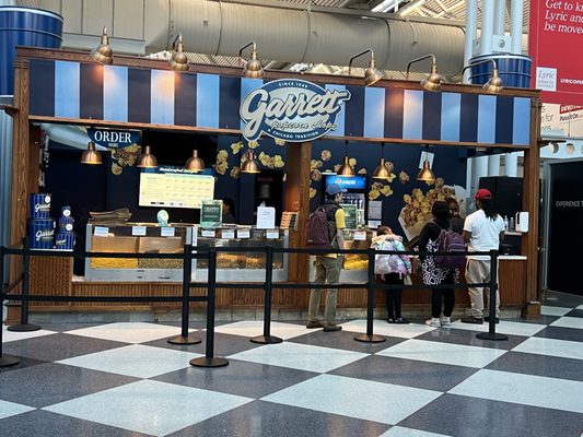 Garrett Popcorn Shops by null