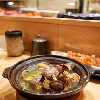 Daigo - Clam - Sushi Bars Near Me - Palo Alto, California