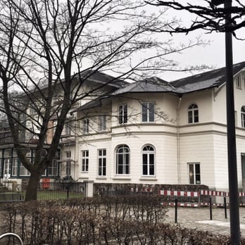 Berner Schloss - Landmarks & Historical Buildings Near Me - Hamburg, HH