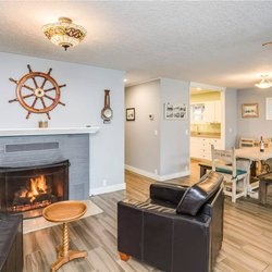 Sea La Vie - Gas Fireplace
