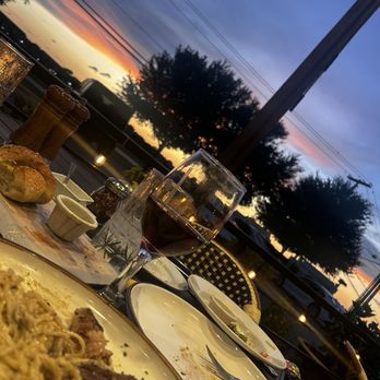 Noli's Vite - Pizza Near Me - New Braunfels, Texas