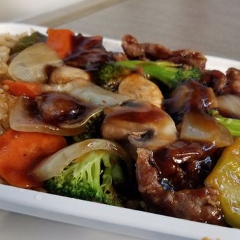 China Kitchen - Beef with Garlic sauce lunch special - Chinese Near Me - Augusta, Georgia China Kitchen - Beef with Garlic sauce lunch special - Chinese Near Me - Augusta, Georgia