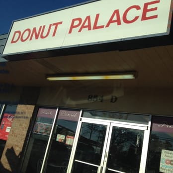 Donut Palace - Donuts Near Me - Lawrenceville, Georgia Donut Palace - Donuts Near Me - Lawrenceville, Georgia