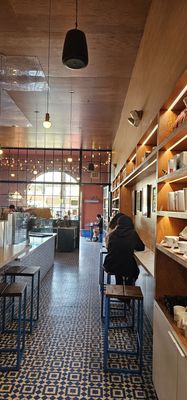 Intelligentsia Coffee Silver Lake Coffeebar by null