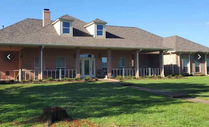 Slide of Elite Roofing