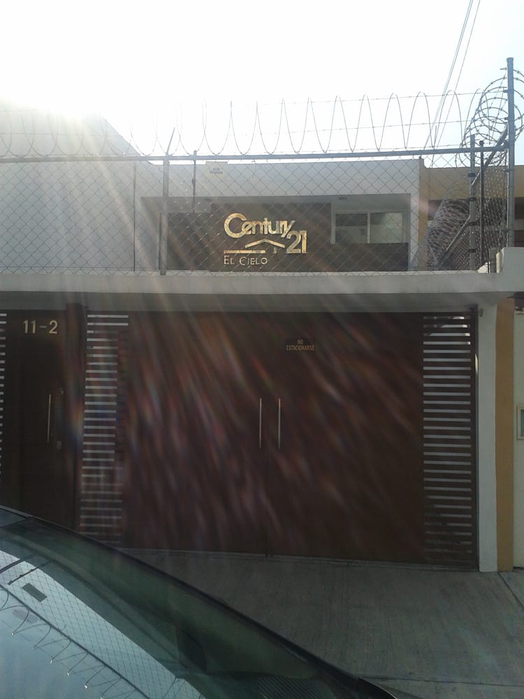 CENTURY 21 Updated May 2024 Calle Tepeaca 11, Puebla, Mexico Real